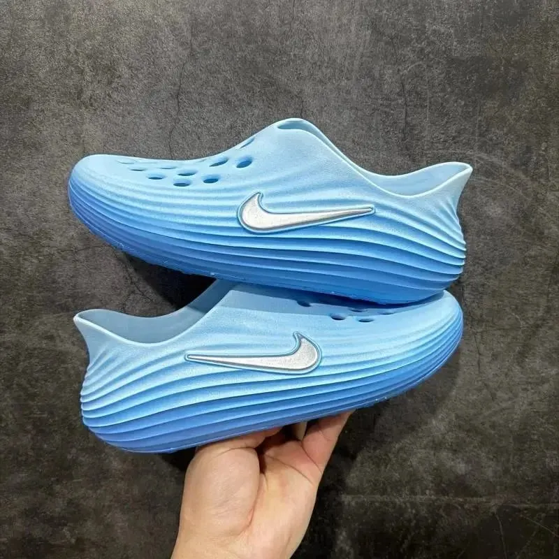 Nike Blue Wave textured Slip on