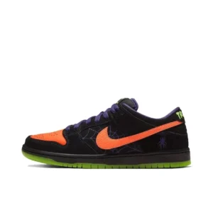 Nike Dunk Low Neon accented Black Skate
