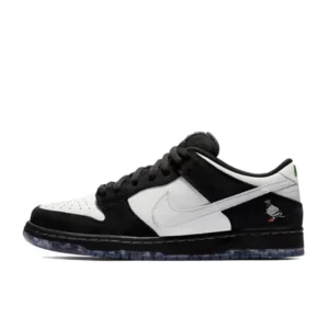 Nike Dunk Low Black White Retro Street