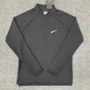 Nike Black Sporty Half Zip: Performance