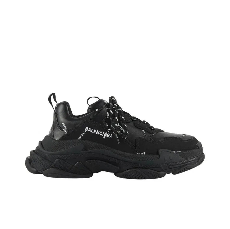 Balenciaga Triple S Black: Chunky, Trendy