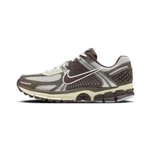 Nike Trail Ready Brown Kicks: Comfort Meets