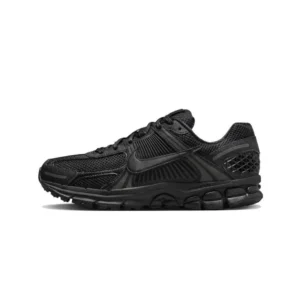Nike All Black Running Sneakers: Performance
