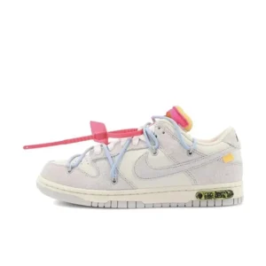 Nike Dunk Light Gray Hip style