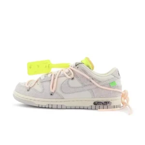 Nike Dunk Low Light Gray: Neon accented Cool