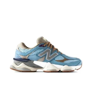 New Balance Light Blue Retro Style Sneakers