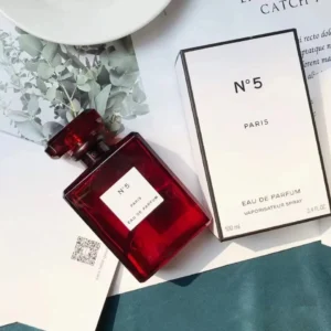 Chanel N??5 Eau de Parfum Red: Elegant