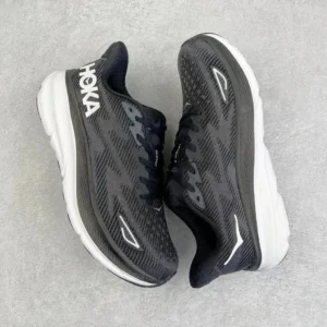 HOKA Black Tech knit Running