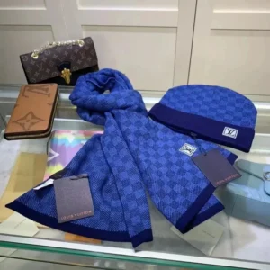 Louis Vuitton Blue Knit Set Elegant Winter