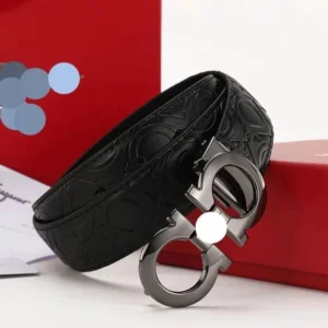 Ferragamo Black Belt: Elegant Accessory for