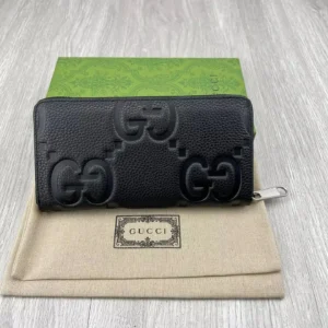 Gucci Black Wallet: Iconic Design for