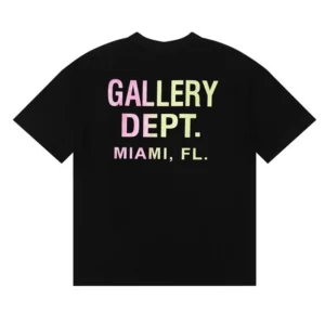 Gallery Dept. Black Tee: Artistic Streetwear for the Trendy