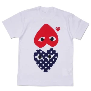Comme des Gar?ons PLAY White Tee: Eye catching Heart Motif
