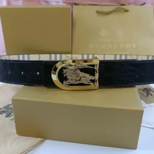 Burberry Black Leather Belt, Iconic