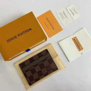 Louis Vuitton Brown Card holder: Chic