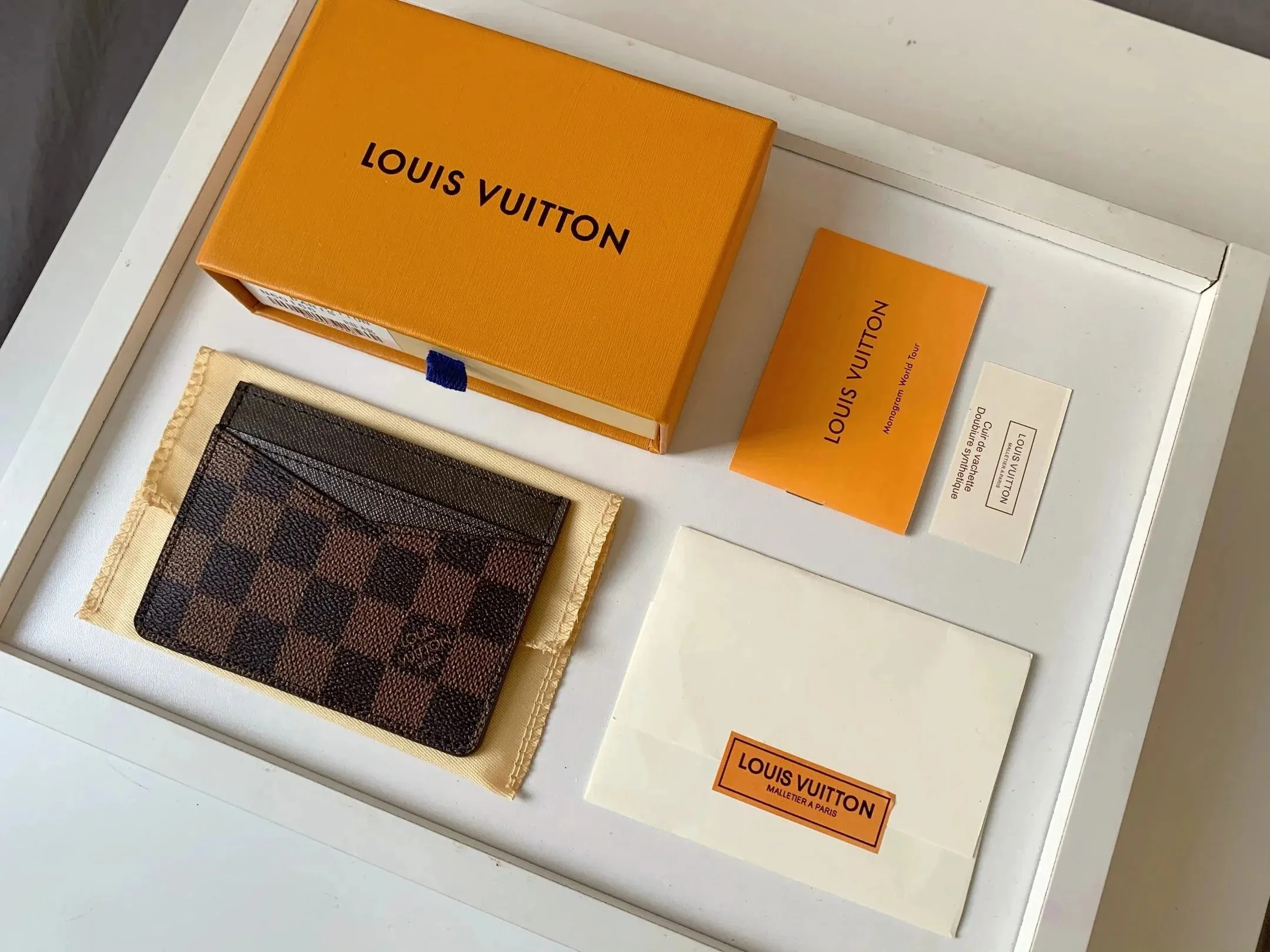 Louis Vuitton Checkered Card holder, Brown