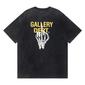 Gallery Dept. Black Graphic T shirt: Urban