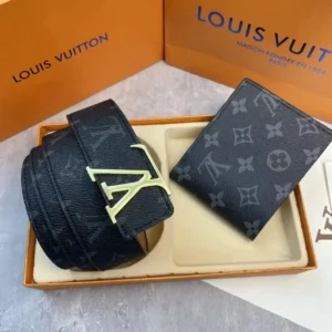 Louis Vuitton Black Belt Set: Iconic