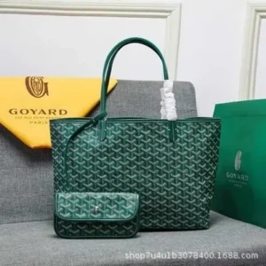 Goyard Green Set: Exquisite Luxury for Daily