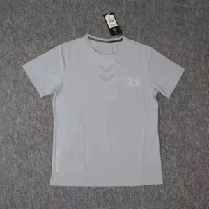 Under Armour Light Gray T Shirt: Sporty
