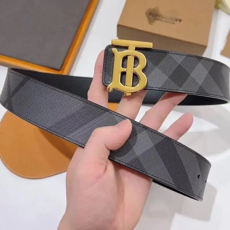 Burberry Dark Gray Plaid Belt: Luxury