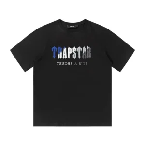 Trapstar Black T shirt: Bold Logo, Urban