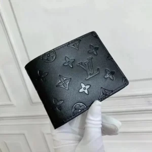 Louis Vuitton Black Men's Wallet, Iconic