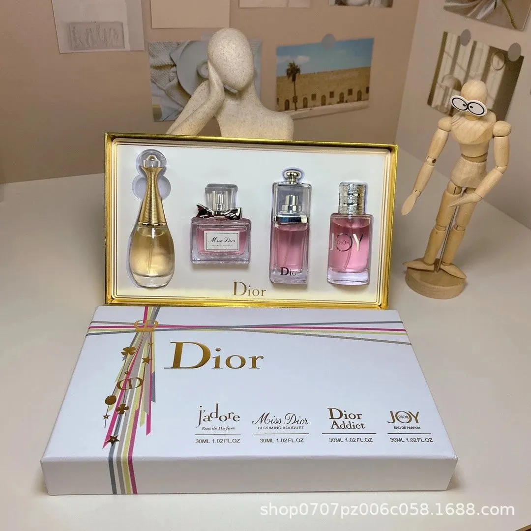 Dior J'adore Gold Perfume Gift Set Luxury in