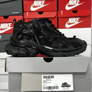 Nike Runner Monocolor Kith Sneakers: Urban