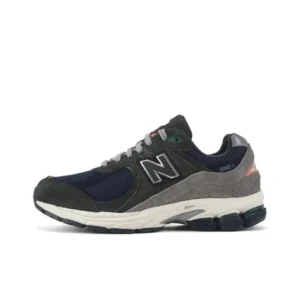 New Balance 2002R Dark Green Comfort