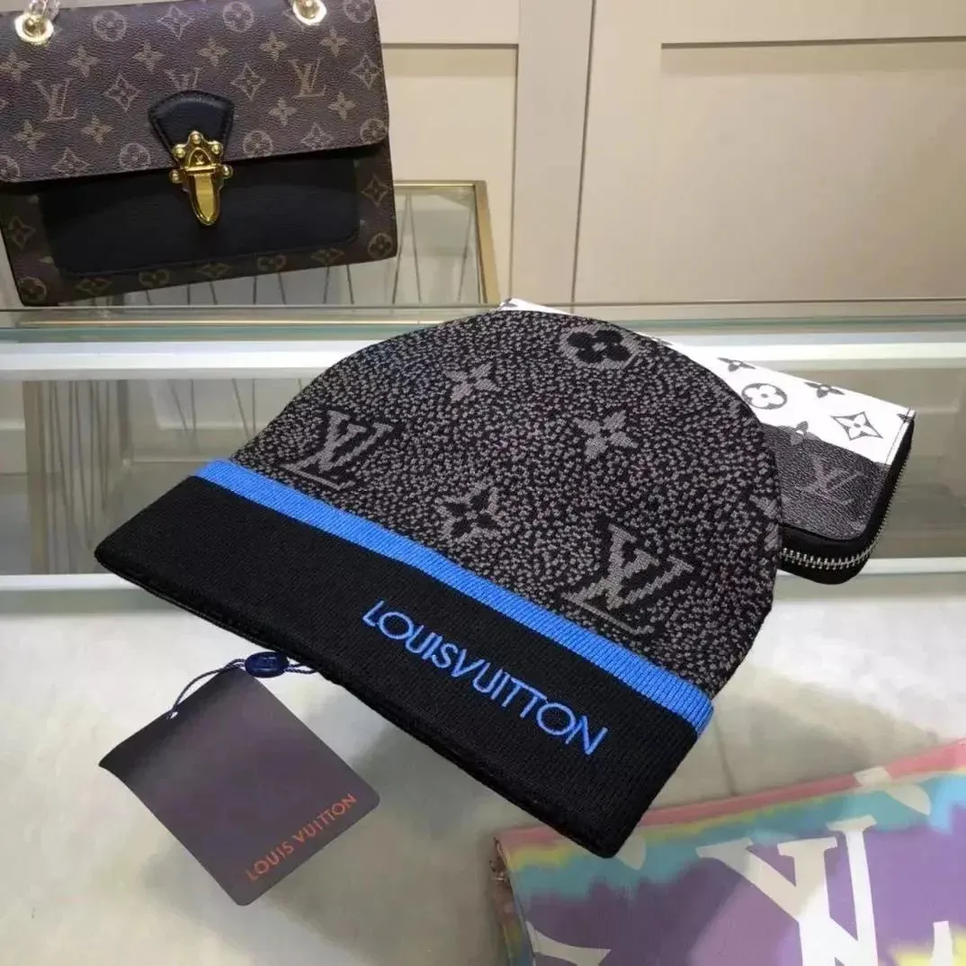 Louis Vuitton Black Monogram Beanie, Luxury