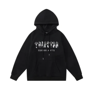 Trapstar Black Hoodie: Street style and Edgy