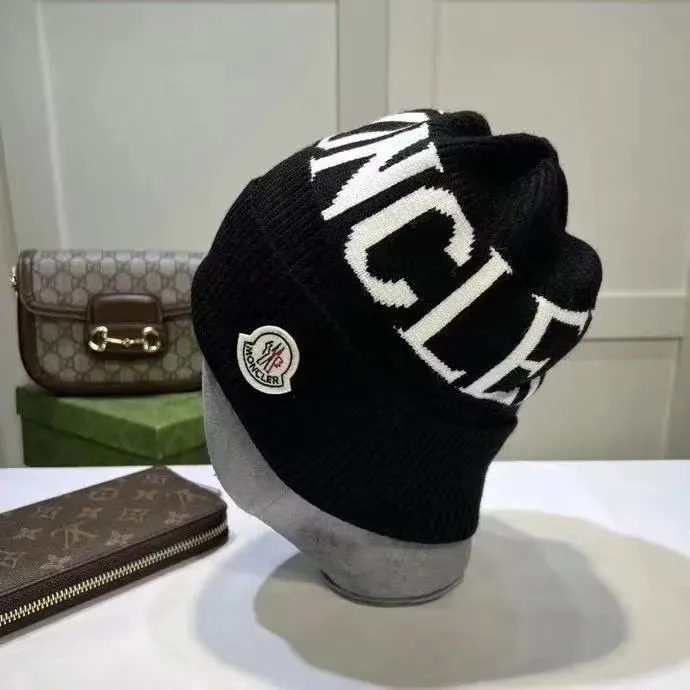Moncler Black White Knitted Beanie: Chic