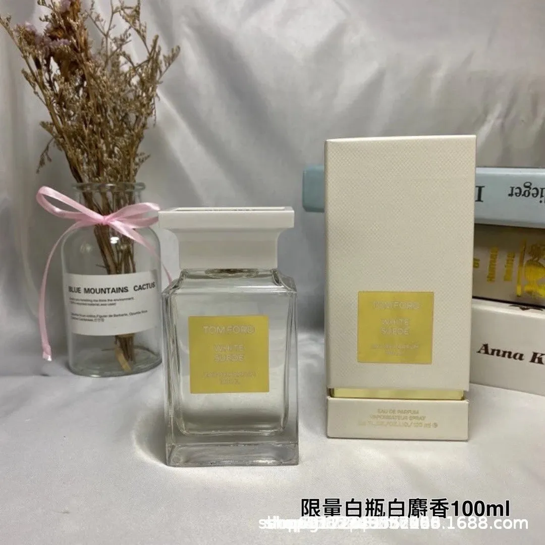 Tom Ford White Suede Perfume Sophisticated
