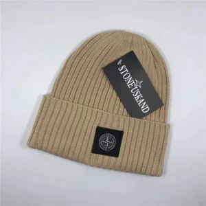 STONE ISLAND Beige Beanie: Tactical look