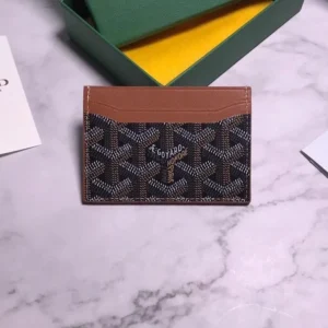 Goyard Brown Card holder: Exquisite Luxury