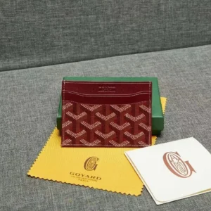 Goyard Burgundy Cardholder: A Chic Accessory