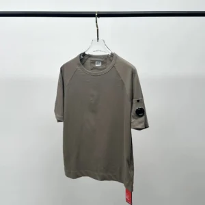 CP Company Olive T Shirt: Urban inspired
