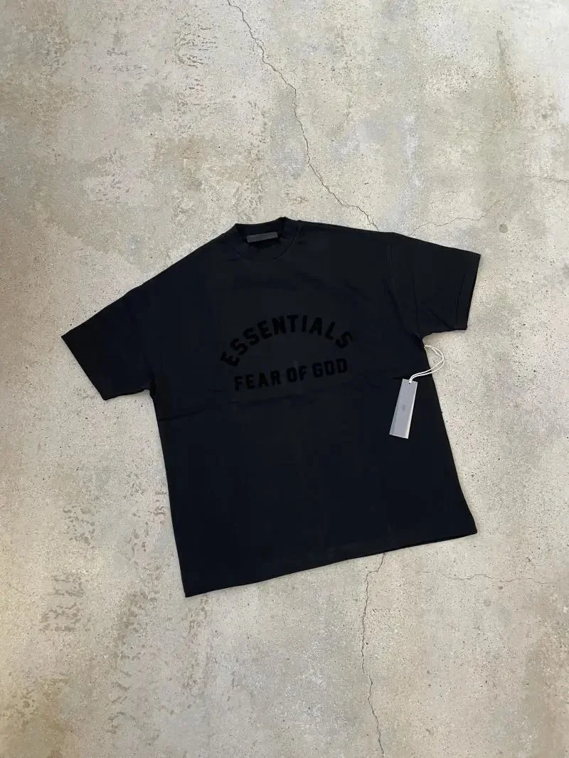 Fear of God Essentials Black T shirt: Street