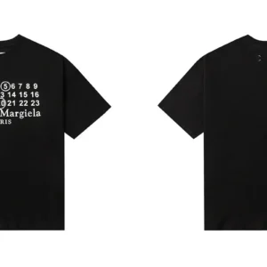 Maison Margiela Black T shirt: Numerical