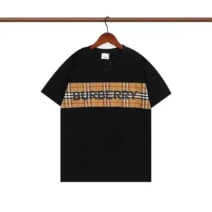 Burberry Black T shirt with Plaid: Luxury