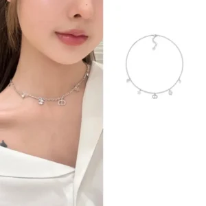 Chloe Star & Flower Pendant Necklace