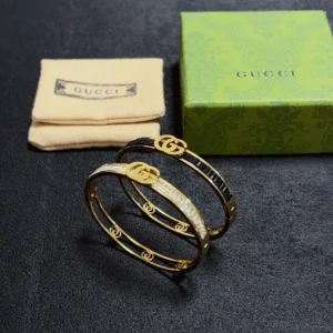 Gucci GG Marmont Diamond Bangle Set