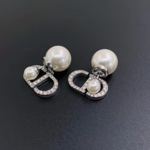 Pearl and Crystal Drop Earrings