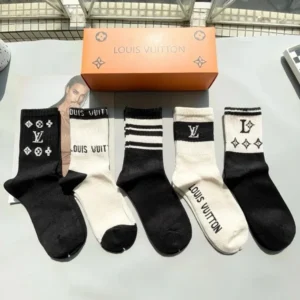 Louis Vuitton Socks Luxury Footwear