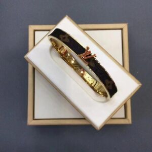 Louis Vuitton Monogram Bangle Bracelet Set - 9 Stylish Options